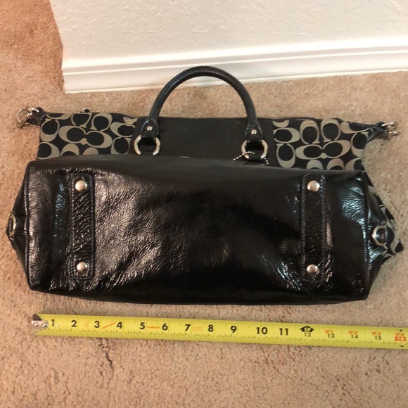 Coach Handbag - Picture 3 of 8